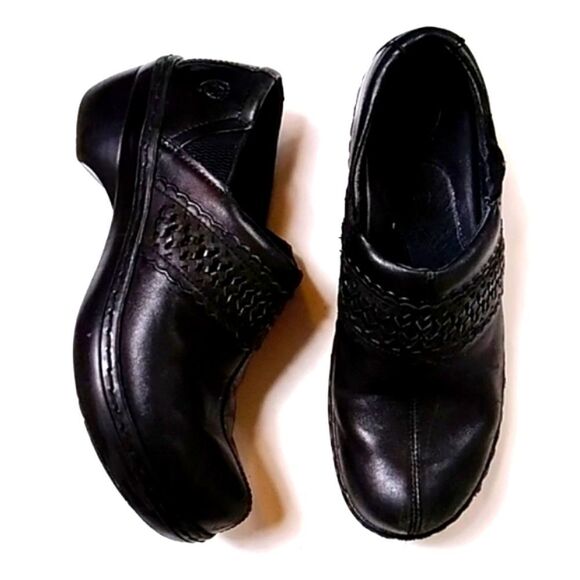 AVTB ARIAT LEATHE UPPER WOMEN SHOES SIZE 8.5 - Picture 1 of 12